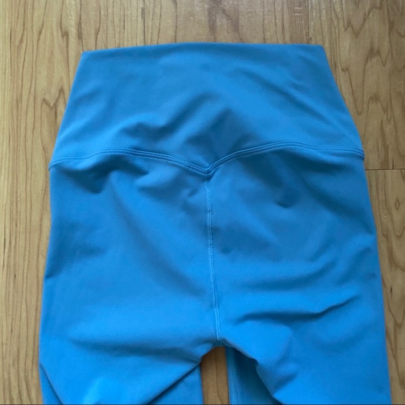 SOLD! Everyday Leggings - XS - Same as Paragon - Picture 7 of 7